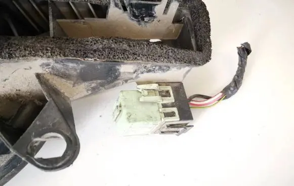 Land Rover Freelander 2 - LR2 Other relay 61368373700 61.36-8373700