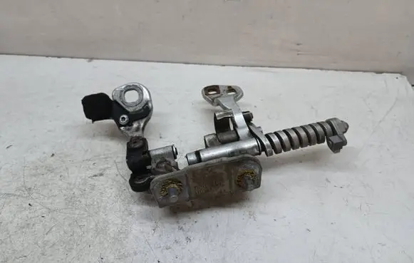 BMW 3 E90 E91 Tailgate/trunk/boot hinge 7119042