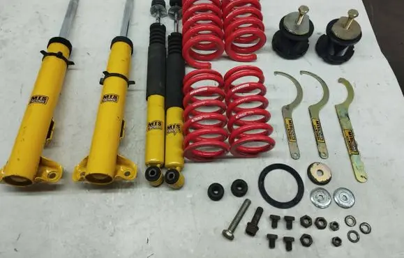 Mercedes-Benz E W124 Rear shock absorber with coil spring MTSGWMB01 61554001 MTS-Technik