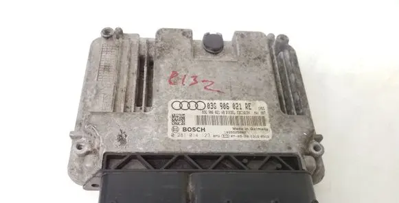 Audi A3 S3 8P Engine control unit/module 03G906021RE 0281014123 1039S25082