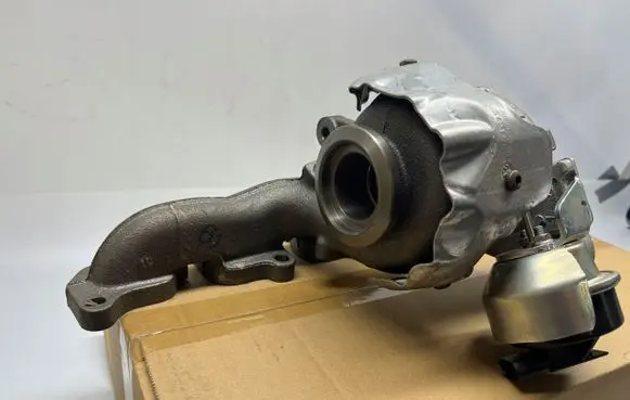 Audi A4 S4 B9 Turbo 04L253019A