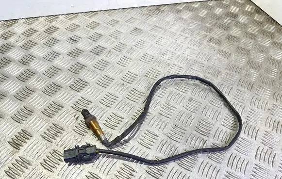Audi A4 S4 B7 8E 8H Lambda probe sensor 03G906262G