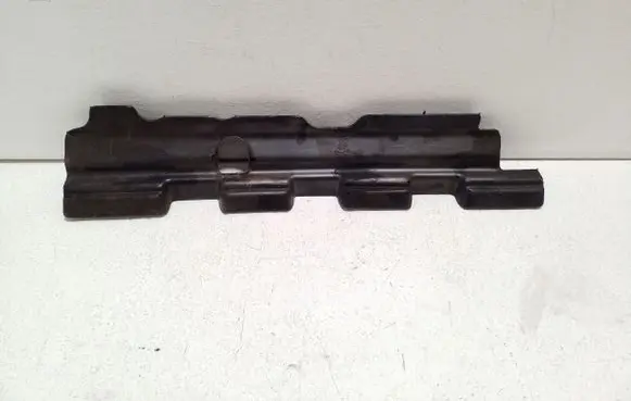 Mitsubishi L200 Other engine bay part 