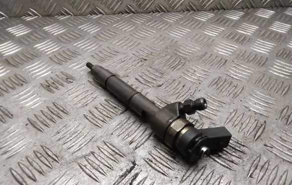 Mercedes-Benz B W245 Fuel injector A6400700787 0445110167