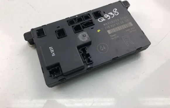 Mercedes-Benz CLS C218 X218 Door control unit/module 2198200126