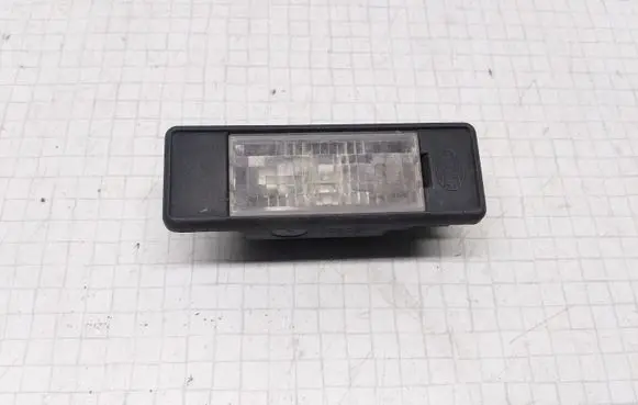 Nissan Primera Number plate light 9635678580 2KA008224