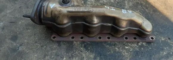 Audi A4 S4 B7 8E 8H Exhaust manifold 079253033A