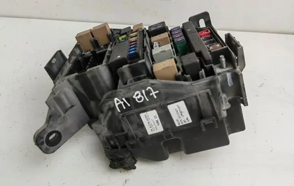 KIA Ceed Relay mounting block 91216A2290