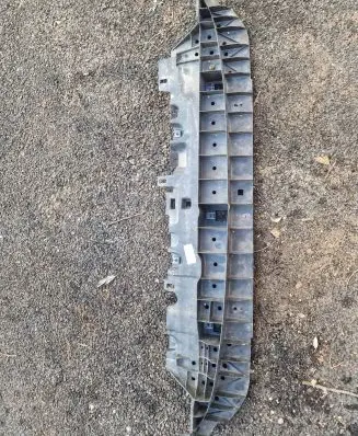 Peugeot 208 I Front bumper skid plate/under tray 9673271680