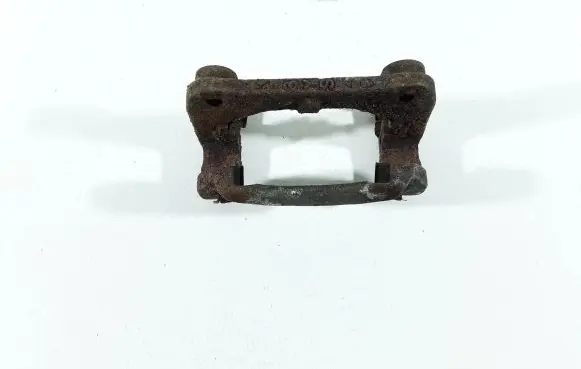 Suzuki XL7 I Front Brake Caliper Pad/Carrier K3YS40