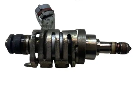 Lexus GS 300 350 430 450H Fuel injector 2325031030
