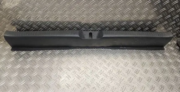 Toyota Corolla Verso E121 Trunk/boot sill cover protection 6471613150