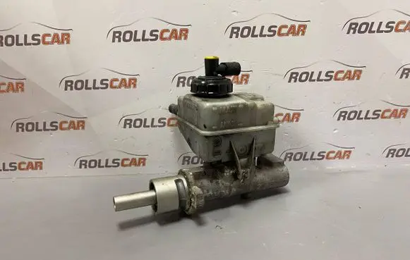 Opel Movano A Master brake cylinder 25175879 8200245034