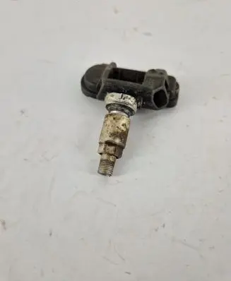 Mercedes-Benz C W205 Tire pressure sensor 2546AGG4