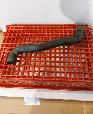 Renault Kangoo II Coolant pipe/hose 