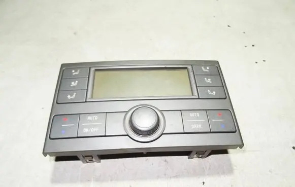 Volkswagen Phaeton Climate control unit