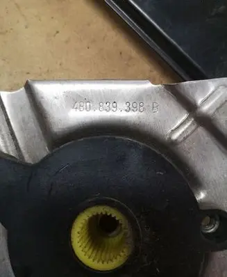 Audi A6 S6 C5 4B Rear window lifting mechanism without motor 4B0839398B