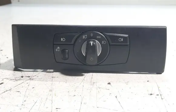 BMW 5 E60 E61 Light switch 6988565 33295201