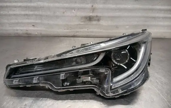 Toyota Corolla E210 E21 Headlight/headlamp 8117002S70