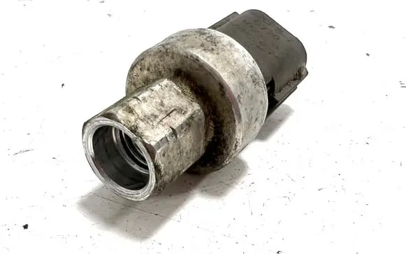 Mitsubishi Outlander Air conditioning (A/C) pressure sensor 42CP152
