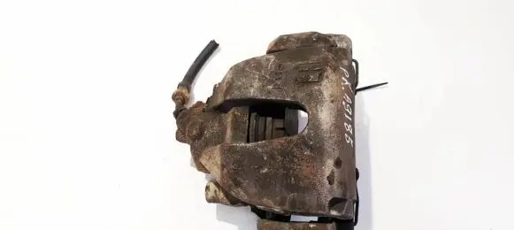 Ford C-MAX II Front brake caliper 813