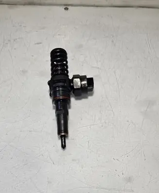 Audi A2 Fuel injector 038130073F 0414720007