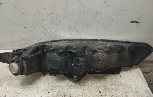 Peugeot 406 Headlight/headlamp 0301175002 9630423177