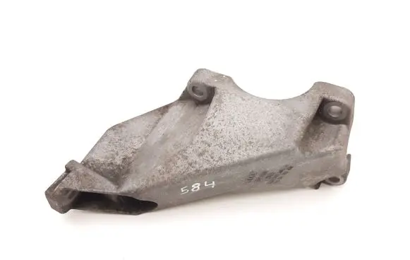 Audi A4 S4 B7 8E 8H Engine mounting bracket 8E0199307A