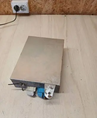 BMW 5 E39 Video control module 6903727 037138050 010636