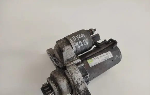 Seat Ibiza III (6L) Starter motor 02T911023S D6GS12