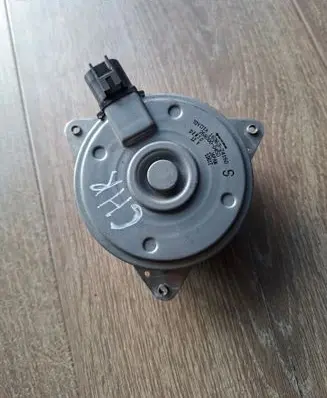 Electric radiator cooling fan