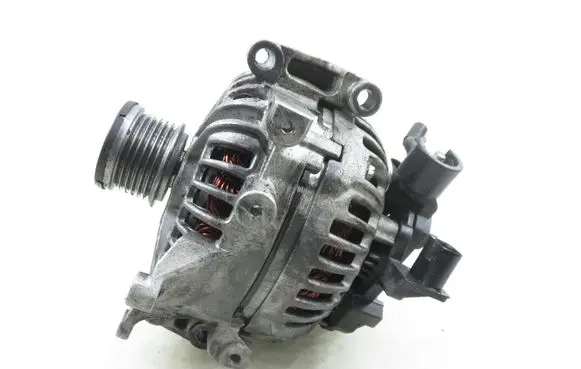 Mercedes-Benz C AMG W203 Generator/alternator A0222