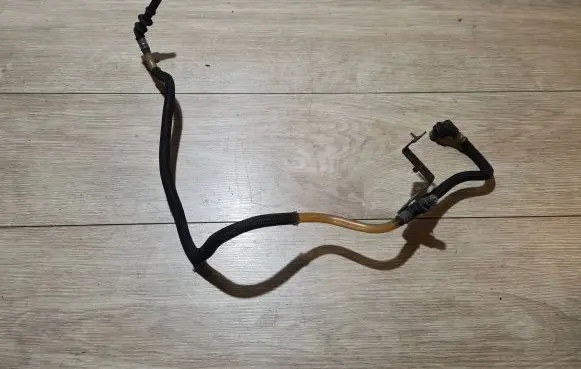 Fuel main line pipe