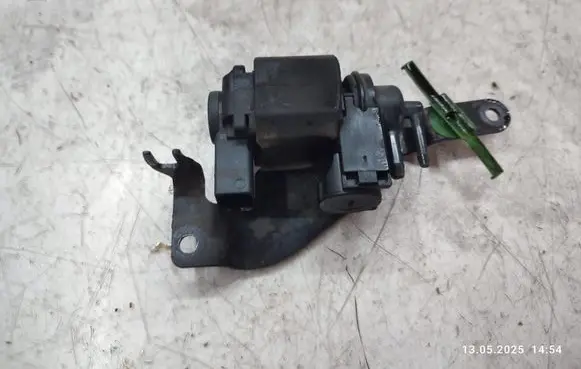 Audi A4 S4 B9 Turbo solenoid valve 059906629