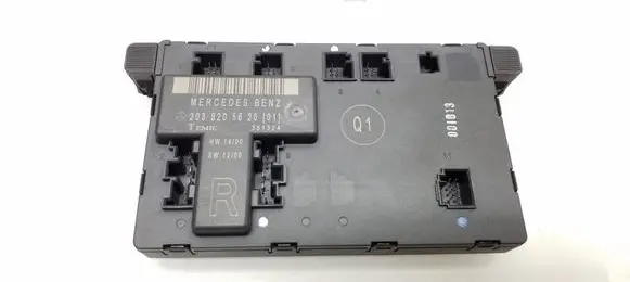 Mercedes-Benz C W203 Door control unit/module 2038205626