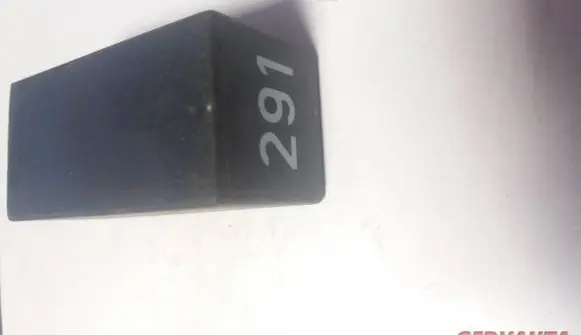 Volkswagen PASSAT B5 Other relay 443907413