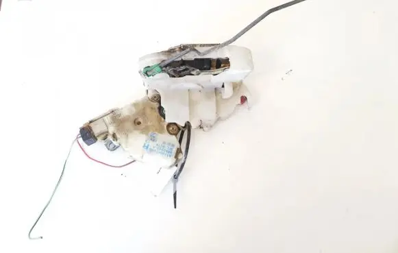 Subaru Impreza II Front door lock 61100fe000 0892043-a