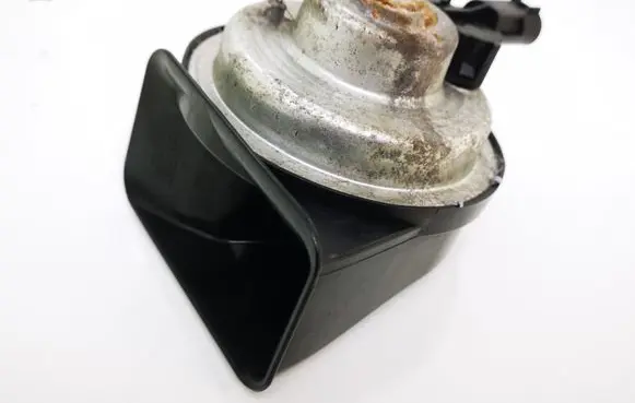 BMW 3 E90 E91 Horn signal 55306 0055306