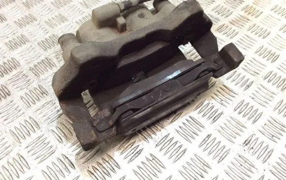 Mercedes-Benz GLE (W166 - C292) Front brake caliper 4895