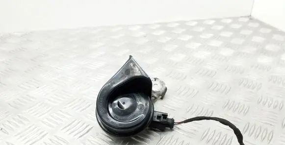 Volkswagen Golf VI Horn signal 1K0951206M 1K0951182G