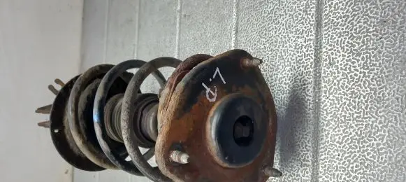 Volvo S40, V40 Front shock absorber/damper