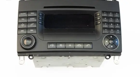 Mercedes-Benz B W245 Radio/CD/DVD/GPS head unit A1698207389 A2038270062