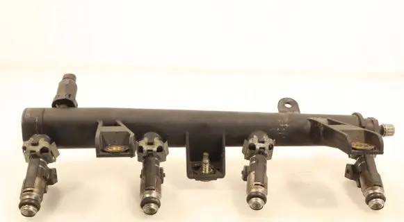 Peugeot 206 Fuel main line pipe 9628982980