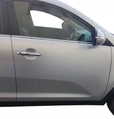 KIA Sportage Front door