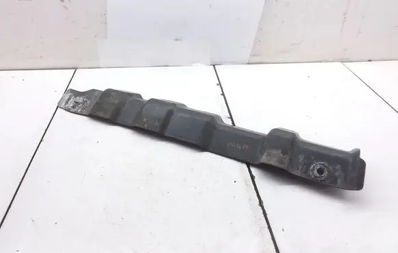 KIA Sorento Radiator support slam panel bracket 
