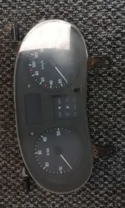 Renault Master II Speedometer (instrument cluster) 8200359416H 8200359416