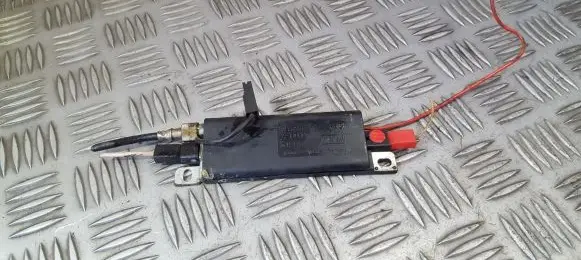 Audi A4 S4 B5 8D Antenna control unit 8d5035225