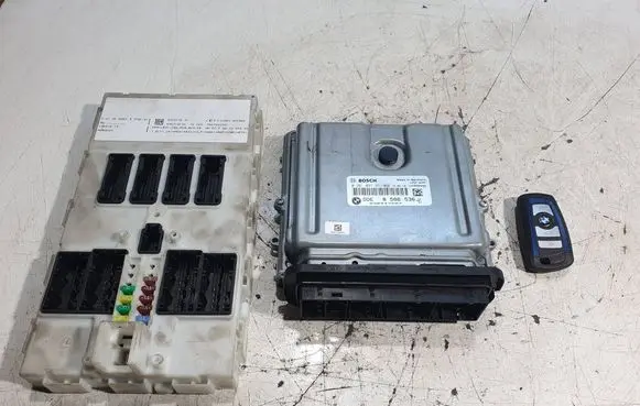 BMW 3 GT F34 Engine ECU kit and lock set 0281031951 8586536 1039S80806