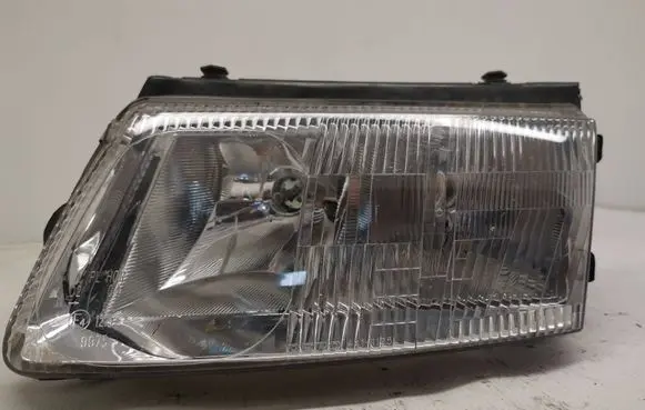 Volkswagen PASSAT B5 Headlight/headlamp 04143438