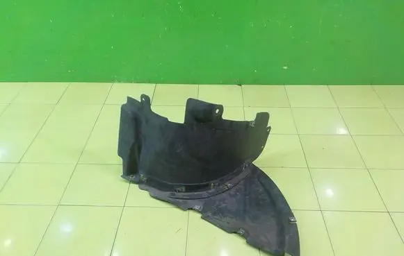 Audi TT TTS Mk2 Front arch 8J0821191E LEWE